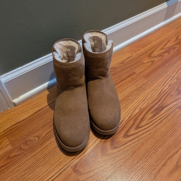 UGG Cory II Women's Suede & Sheepskin Winter Ankle Boots in Chestnut - Picture 11 of 12